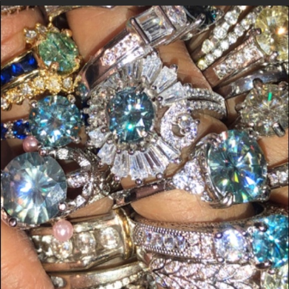 💙MEET YOUR POSHER💙 - Picture 6 of 12